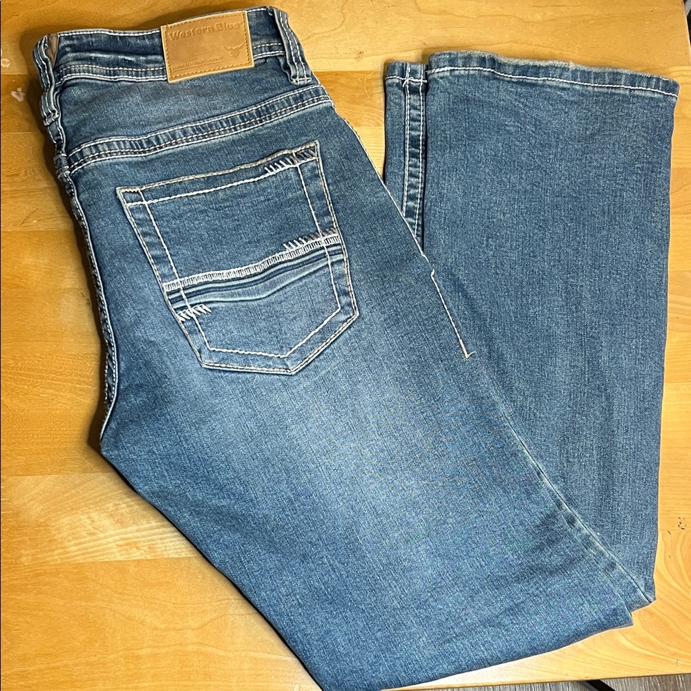 Men's Bootcut Jeans in Medium Western Blue Denim - Classic Casual Style 32w. 32